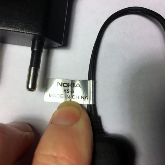🌸4/$20🌸Nokia HS-5 headset and Euro charger - Picture 10 of 11